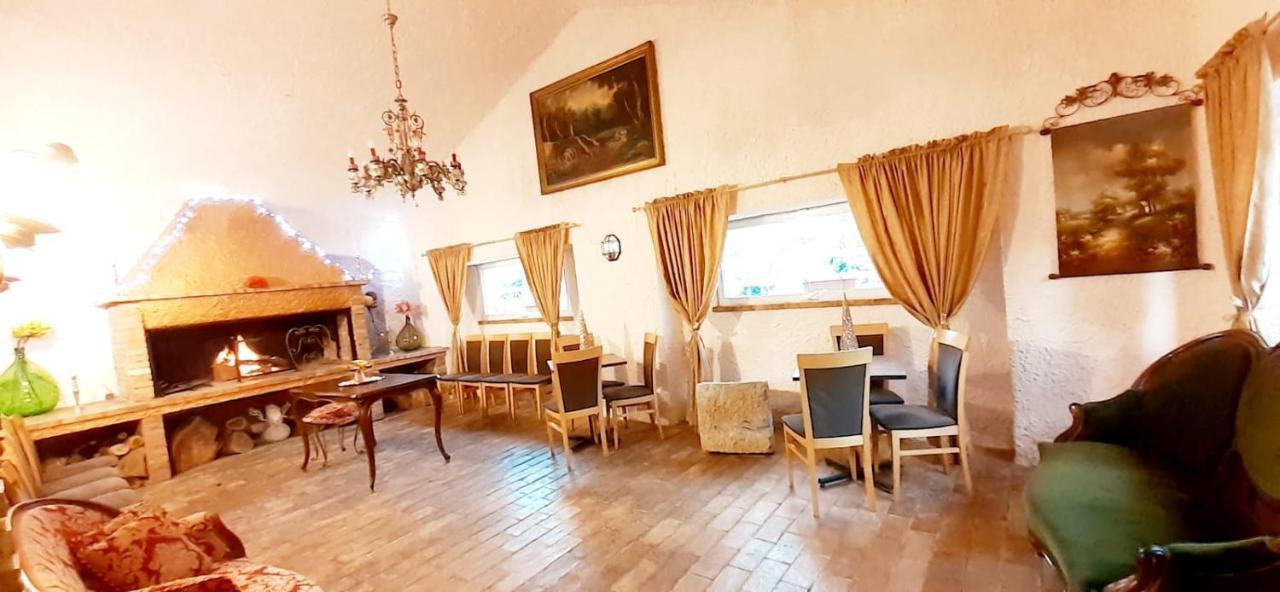 Dimora Il Camaleonte Apartments In Nature With Pool Civitavecchia Ngoại thất bức ảnh
